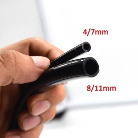 Dây dẫn tưới phun sương Thiết bị tưới 4 Dây dẫn tưới phun sương Thiết bị tưới 4